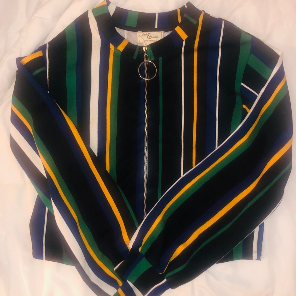 Long sleeve crop top